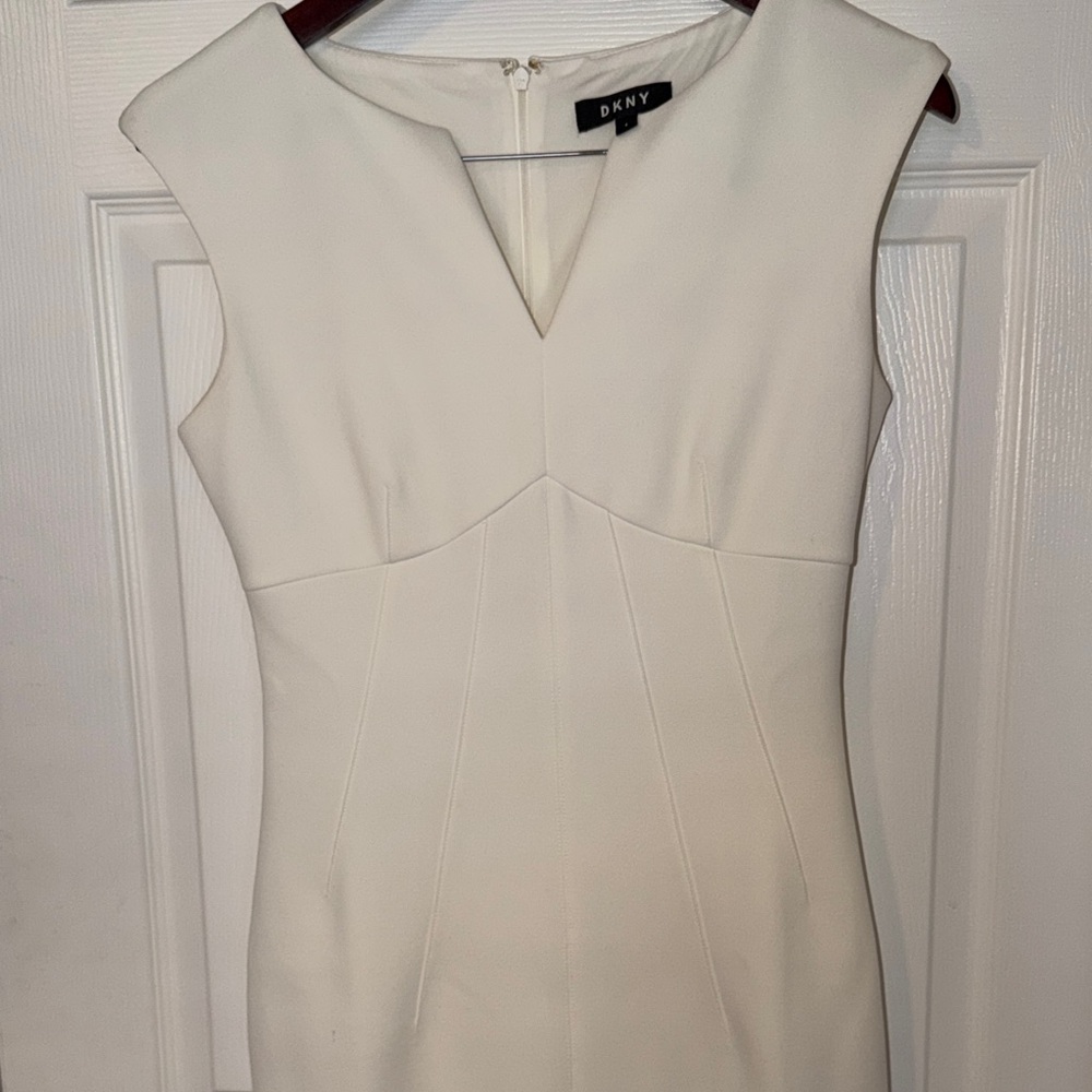 BCBGMaxAzria Ivory Sleeveless Midi Dress - Picture 3 of 4